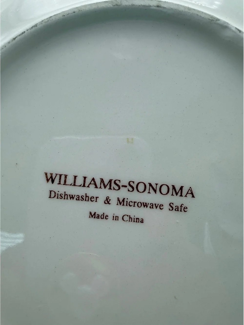Williams Sonoma breakfast plate. No damage.